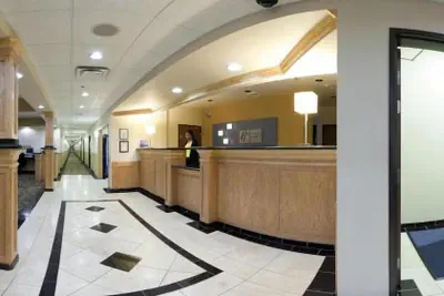 Photo 3 - Holiday Inn Express Hotel & Suites by IHG