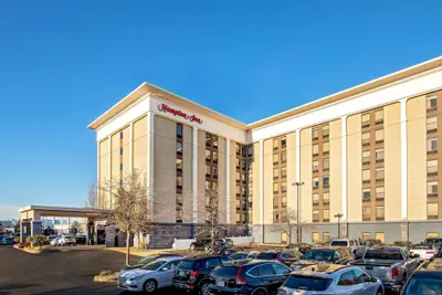 Photo 2 - Hampton Inn Boston - Logan Airport