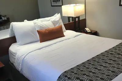 Photo 5 - Microtel Inn & Suites by Wyndham Urbandale/Des Moines