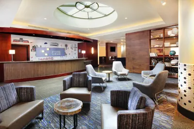 Photo 3 - Holiday Inn Express and Suites Fisherman's Wharf by IHG