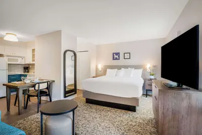 Photo 2 - Sonesta ES Suites Portland Vancouver 41st Street