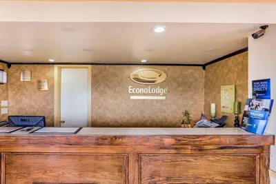 Photo 4 - Econo Lodge McAlester