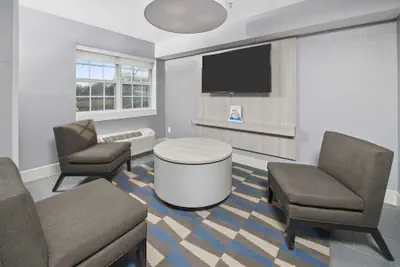 Photo 4 - Microtel Inn & Suites by Wyndham Bethel/Danbury