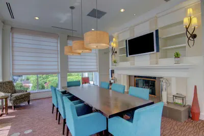 Photo 3 - Hilton Garden Inn Norwalk