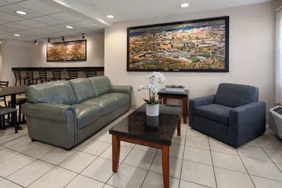 Photo 5 - Microtel Inn & Suites by Wyndham Ann Arbor
