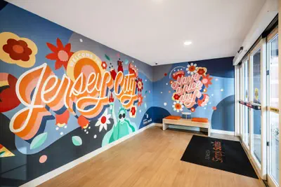 Photo 3 - Sonesta Simply Suites Jersey City
