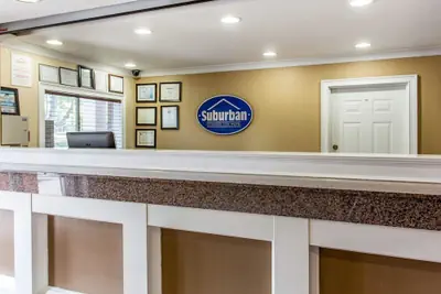 Photo 4 - Suburban Studios Kennesaw-Marietta North
