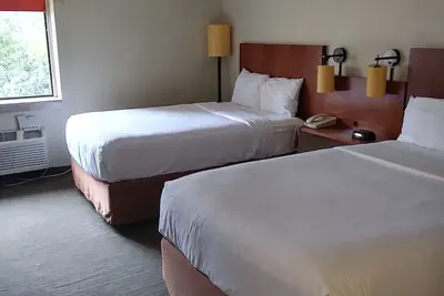 Photo 3 - Travelodge by Wyndham Columbus State University