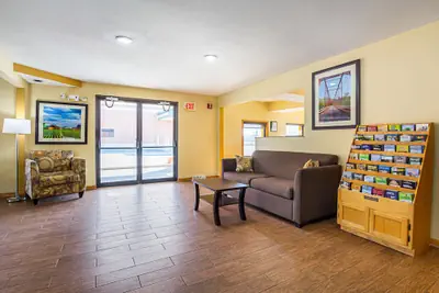 Photo 4 - Quality Inn & Suites Greensburg I-74