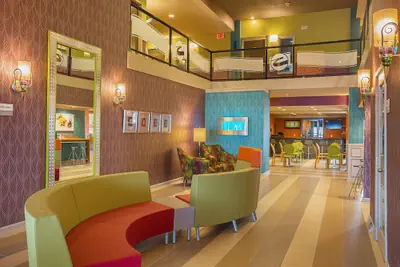 Photo 2 - Clarion Inn & Suites Evansville Eastland Area