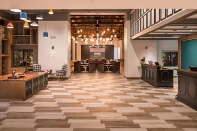 Photo 4 - DoubleTree by Hilton Gainesville