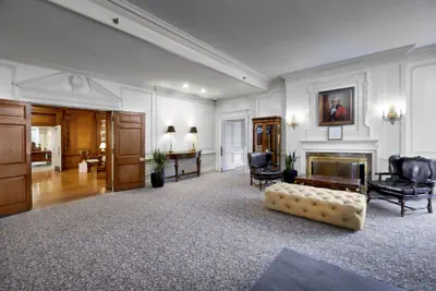 Photo 3 - Tarrytown House Estate