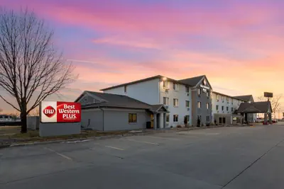Photo 2 - Best Western Plus Altoona Inn