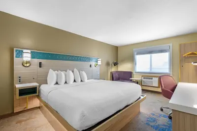 Photo 5 - Best Western Plus Altoona Inn