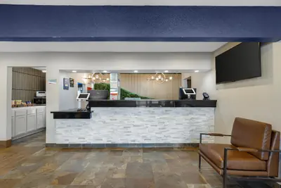 Photo 3 - Best Western Plus Altoona Inn