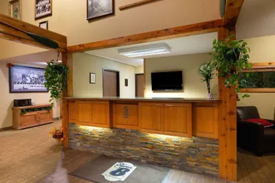 Photo 5 - Super 8 by Wyndham Bemidji MN