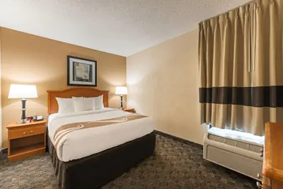 Photo 2 - Quality Inn & Suites Portage Central