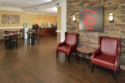 Photo 3 - Red Roof Inn Dalton