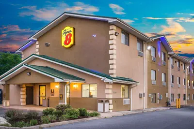 Photo 2 - Super 8 by Wyndham Harrisonburg