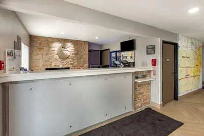 Photo 4 - Comfort Inn Mount Pleasant – Racine