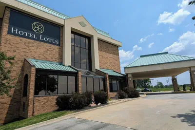 Photo 2 - Hotel Lotus Kansas City Stadium