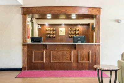 Photo 4 - Quality Inn Meadville
