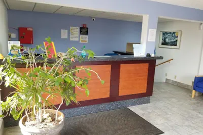 Photo 5 - Super 8 by Wyndham Kenosha/Pleasant Prairie