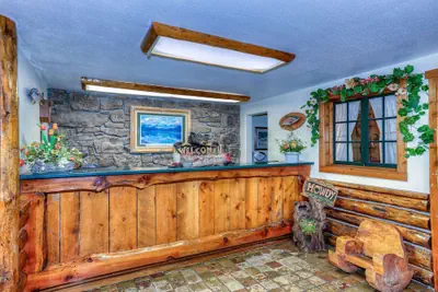Photo 4 - Super 8 by Wyndham Jackson Hole