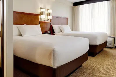 Photo 5 - Comfort Suites Milwaukee West
