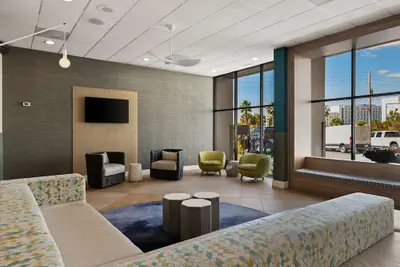 Photo 3 - Best Western Orlando Gateway Hotel