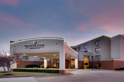 Photo 2 - Candlewood Suites Wichita East by IHG