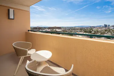 Photo 5 - Tucson Marriott University Park