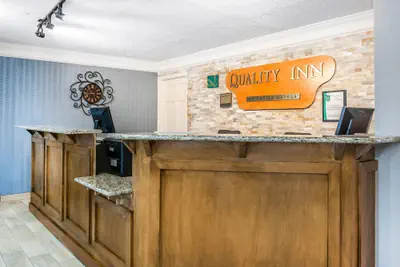 Photo 4 - Quality Inn Findlay