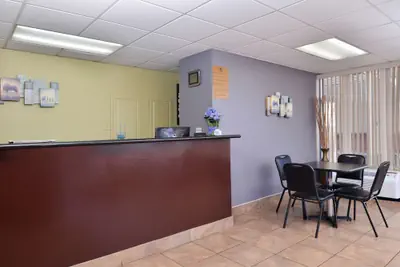 Photo 4 - Americas Best Value Inn West Monroe