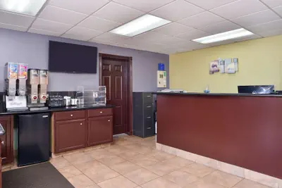 Photo 3 - Americas Best Value Inn West Monroe