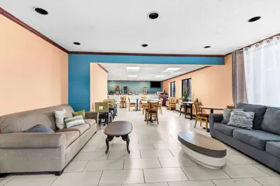 Photo 5 - Americas Best Value Inn McMinnville