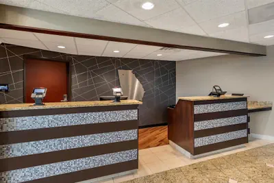 Photo 3 - Drury Inn & Suites Atlanta Morrow