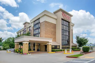 Photo 2 - Drury Inn & Suites Atlanta Morrow