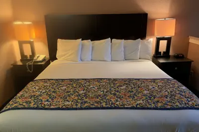Photo 2 - OK Hotel
