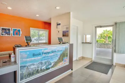 Photo 4 - Motel 6 Salem, OR - Expo Center