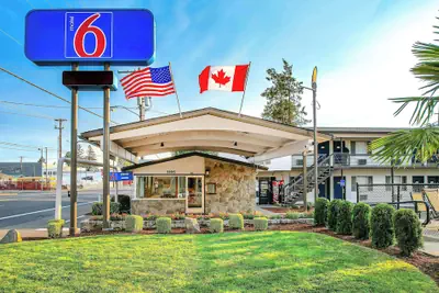Photo 2 - Motel 6 Salem, OR - Expo Center