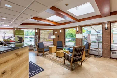 Photo 3 - Country Inn & Suites by Radisson, Traverse City, MI