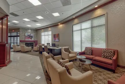 Photo 3 - DoubleTree by Hilton Hotel Bloomington