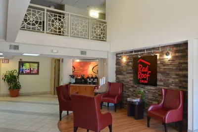 Photo 3 - Red Roof Inn San Antonio - Airport