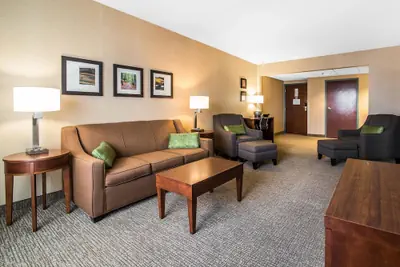 Photo 4 - Quality Inn & Suites Towanda