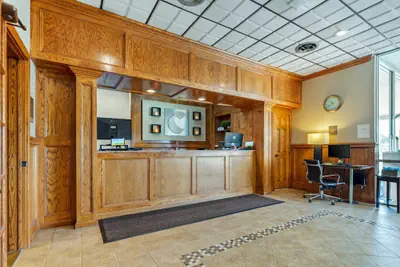 Photo 3 - Comfort Inn & Suites Triadelphia - Wheeling