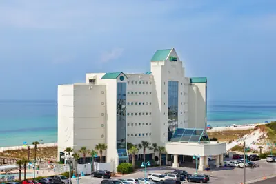 Photo 2 - Holiday Inn Express Pensacola Beach by IHG