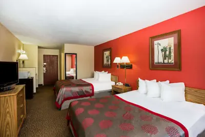 Photo 4 - Ramada by Wyndham Sioux Falls