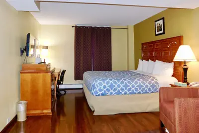 Photo 4 - Americas Best Value Inn & Suites Anchorage Airport