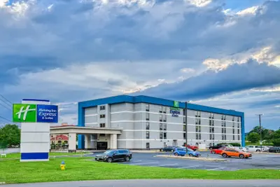 Photo 2 - Holiday Inn Express Pigeon Forge/Near Dollywood by IHG